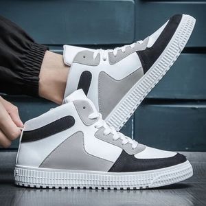 SHEIN Men's NWOT White Color Block High Top Sneakers Euro Size 37